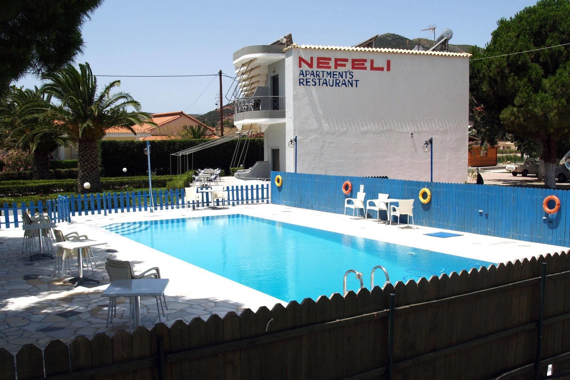 Nefeli Studios Eratini Esterno foto